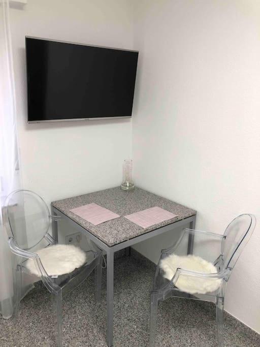 Neues Schoenes Studio, Zentral & Direkt An Der Rems Waiblingen  Ngoại thất bức ảnh